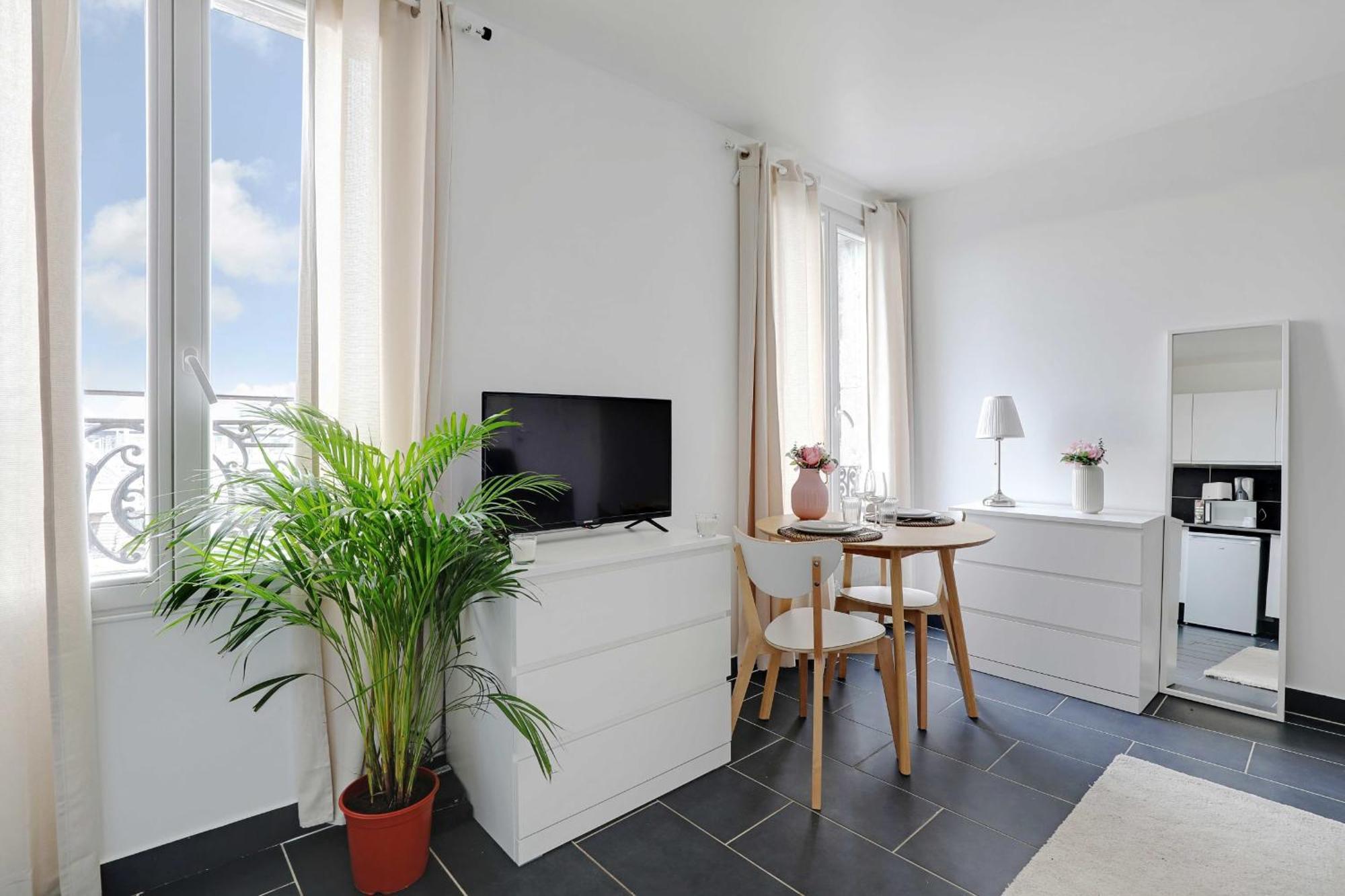 Cmg - Residence Edouard Vaillant Pantin Exteriör bild